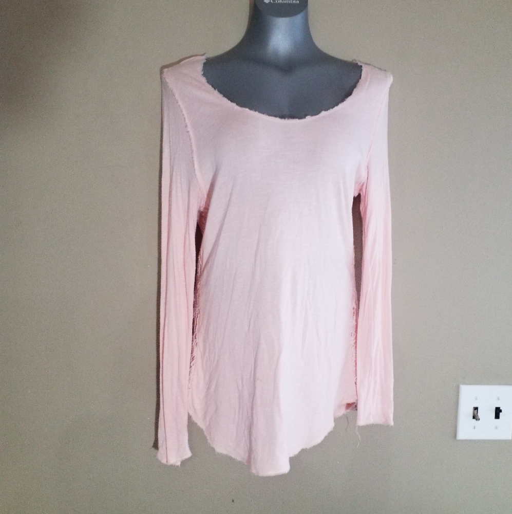 - Soft surroundings - Picture 2 of 4